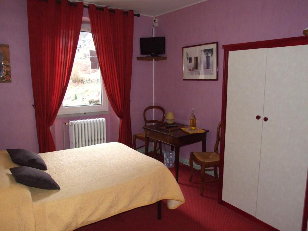 Hotel Du Val D'Aure Cadéac Oda fotoğraf